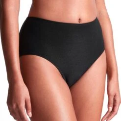 Aubade Bas Maillot Bain Culotte Haute Summer Glow Noir 9 Aubade Bas Maillot Bain Culotte Haute Summer Glow Noir -Sous Vêtement Soldes 1600x1600 aubade bas maillot bain culotte haute summer glow noir p1 36 25012023