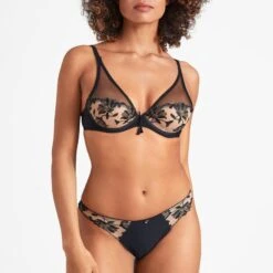 Aubade Lovessence Slip Italien Noir -Sous Vêtement Soldes 1600x1600 aubade lovessence slip italien noir p1 05 05092022