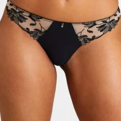 Aubade Lovessence Tanga Noir -Sous Vêtement Soldes 1600x1600 aubade lovessence tanga noir p4 50 15082022