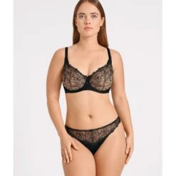 Aubade Miss Karl Soutien Gorge Corbeille Armatures Tuxedo 13 Aubade Miss Karl Soutien Gorge Corbeille Armatures Tuxedo -Sous Vêtement Soldes 1600x1600 aubade miss karl soutien gorge corbeille armatures tuxe p5 25 16082021