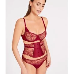 Aubade Miss Karl Tanga Rubis -Sous Vêtement Soldes 1600x1600 aubade miss karl tanga rubis p4 40 16082021