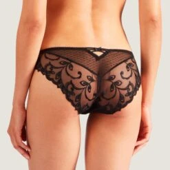 Aubade Slip Italien Au Bal De Flore Noir 8 Aubade Slip Italien Au Bal De Flore Noir -Sous Vêtement Soldes 1600x1600 aubade slip italien au bal de flore noir p1 40 22112019