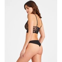Aubade Softessence Triangle Brassière Mousse Noire -Sous Vêtement Soldes 1600x1600 aubade softessence triangle brassiere mousse noire p4 44 06092021
