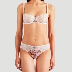 Aubade Soutien-Gorge Corbeille Reine Des Prés Jasmin 9 Aubade Soutien-Gorge Corbeille Reine Des Prés Jasmin -Sous Vêtement Soldes 1600x1600 aubade soutien gorge corbeille reine des pres jasmin p2 58 03022020