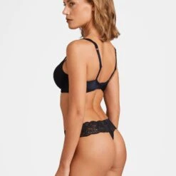 Aubade Tanga Sweetessence Noir -Sous Vêtement Soldes 1600x1600 aubade tanga sweetessence noir p2 41 10082022