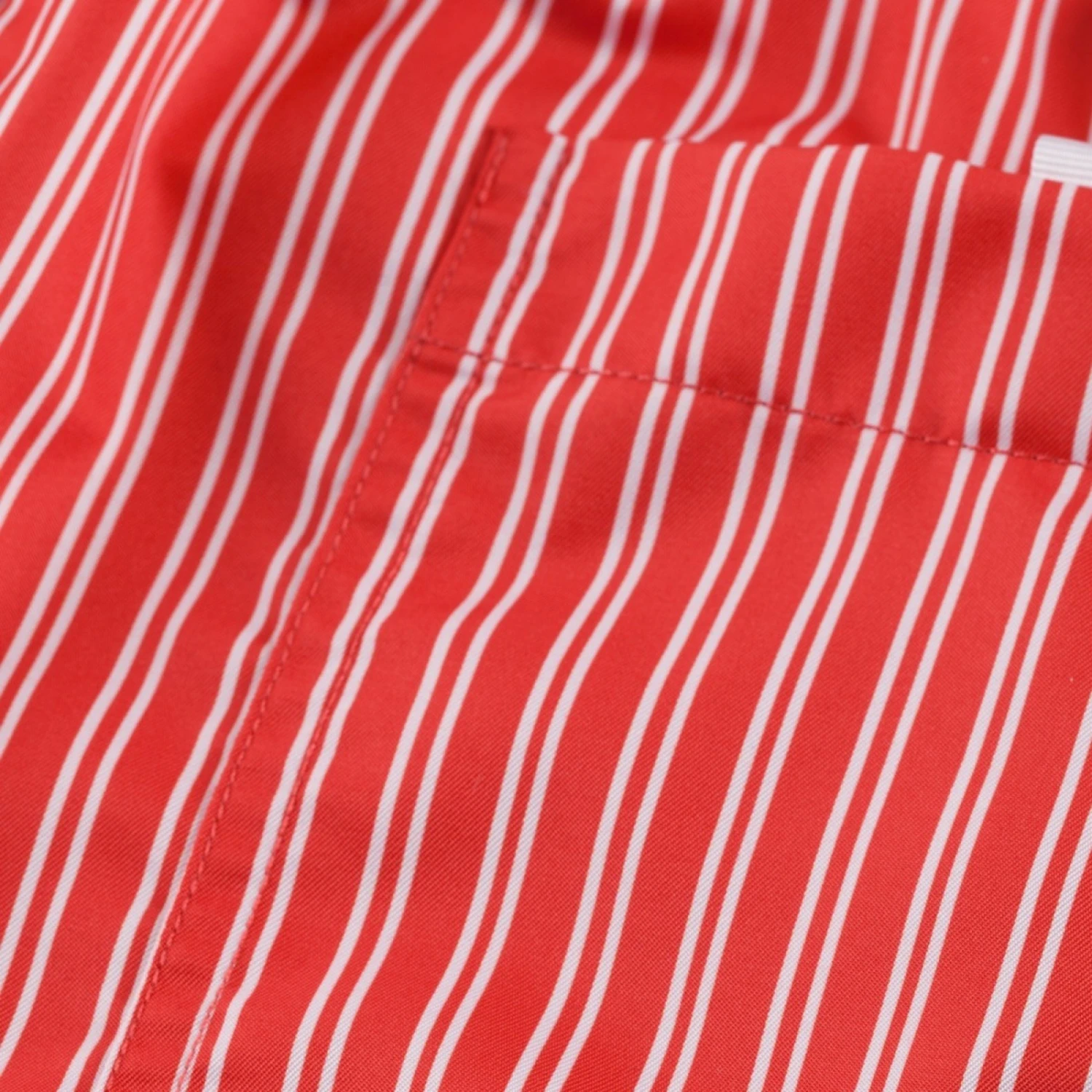 Maillot De Bain Short IMPETUS Riftia Rouge 4 Maillot De Bain Short IMPETUS Riftia Rouge – Image 2