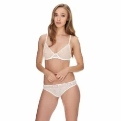 Slip HUIT Essentiel Ivory -Sous Vêtement Soldes 1600x1600 slip huit essentiel ivory p1 33 11012017