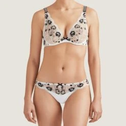 Slip Mini-Coeur AUBADE Fièvre Andalouse Bohème -Sous Vêtement Soldes 1600x1600 slip mini coeur aubade fievre andalouse boheme p1 45 21072020