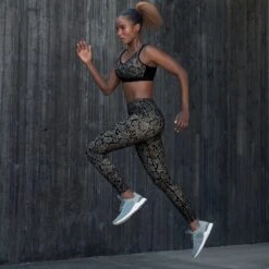 Soutien-Gorge Sport ANITA Active Extreme Control Python -Sous Vêtement Soldes 1600x1600 soutien gorge sport anita active extreme control python p4 46 17092019