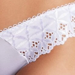 Slip Brésilien AUBADE Bahia & Moi Blanc -Sous Vêtement Soldes 1600x1600 soutien gorge triangle aubade bahia moi blanc p2 29 10032020